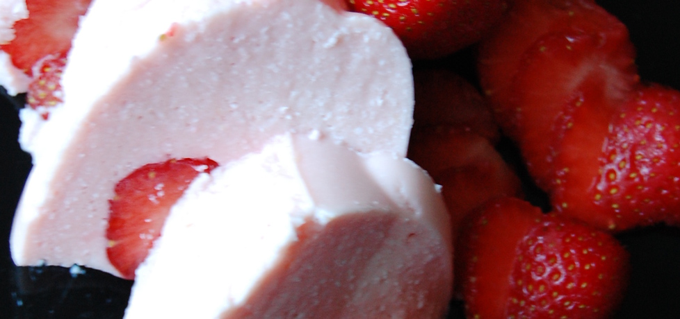 Jogurtowiec z truskawkami bez cukru (autor: aleksandraolcia ...