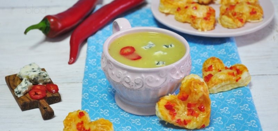 Rozgrzewające serduszka do zupy cebulowej (autor: mienta ...