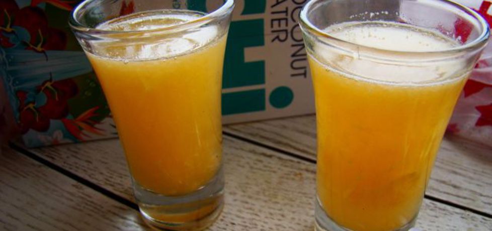 Napój pomarańczowy na wodzie kokosowej (autor: iwa643 ...