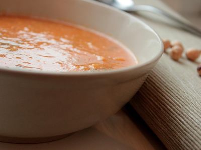 Rozgrzewająca zupa z ciecierzycy