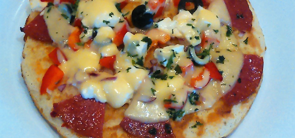 smaczna pizza z patelni (autor: ela427)