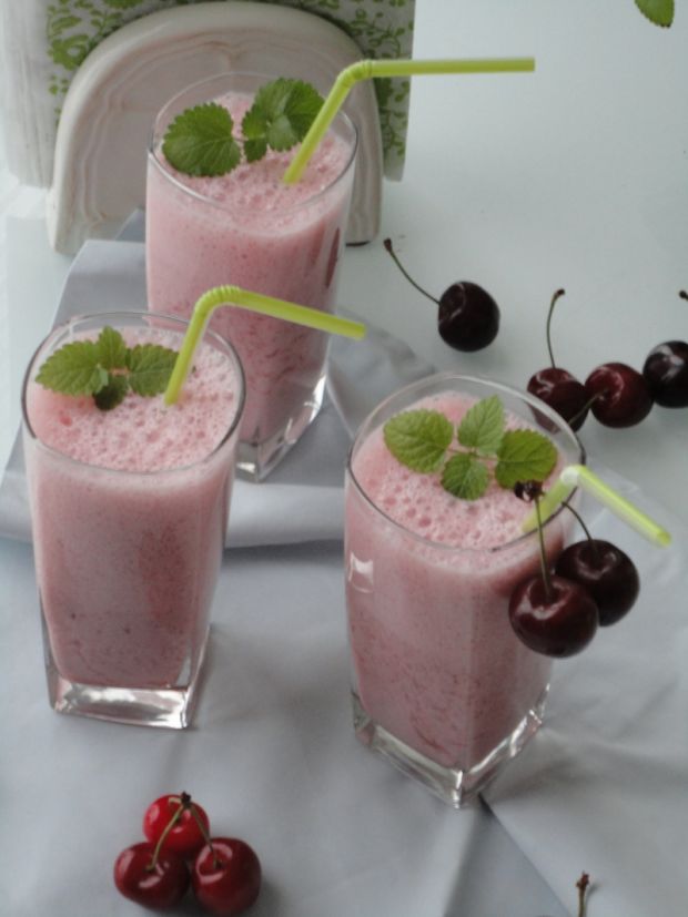 Przepis  strawberry milkshake przepis