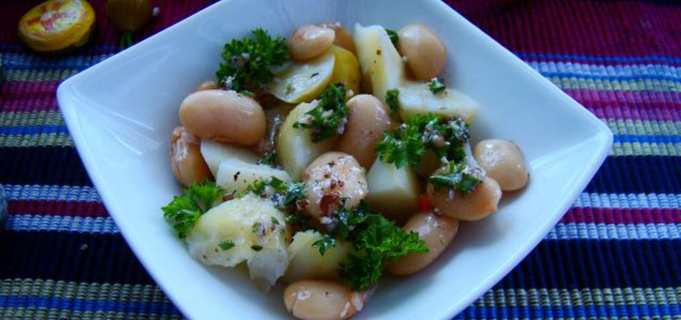 Sałatka z ziemniaków i fasoli (autor: iwa643)