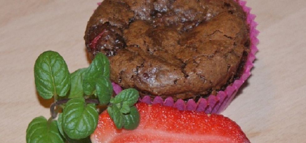 Brownie muffinki z truskawkami (autor: ellie92)
