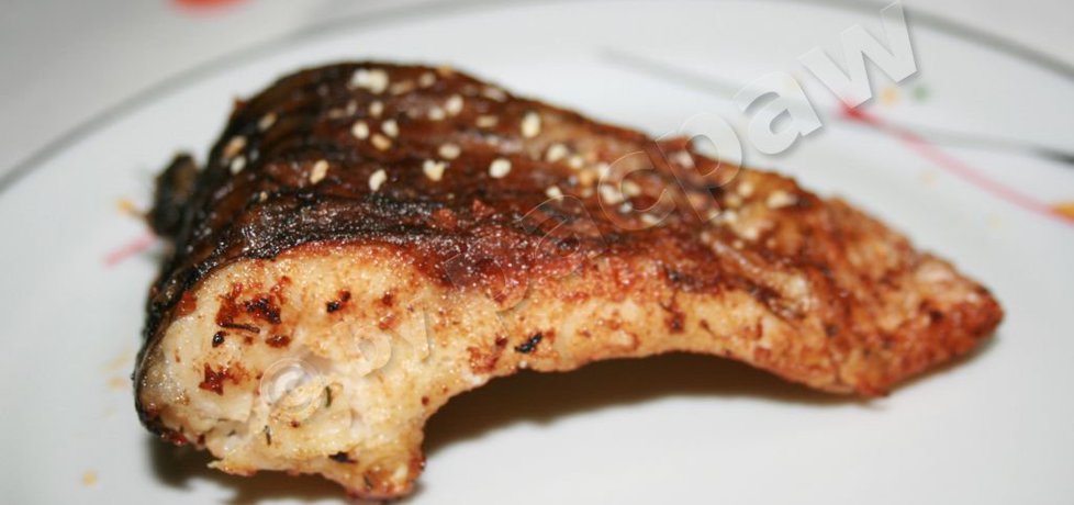 Ryba amur smażona z prażoną cebulką (autor: pacpaw ...