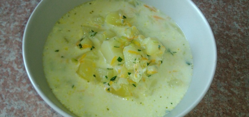 Zupa cukiniowa z ziemniakami (autor: konczi)