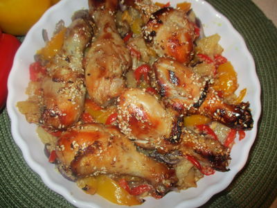 Udka kurczaka na słodko z sezamem