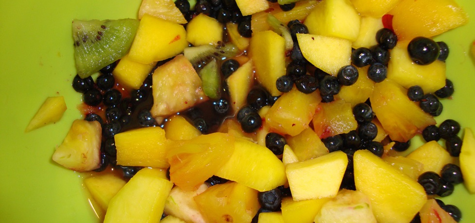 Sałatka owocowa ze świeżym ananasem (autor: anna134 ...