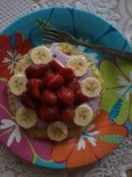 Omleciki z owocami na śniadanie