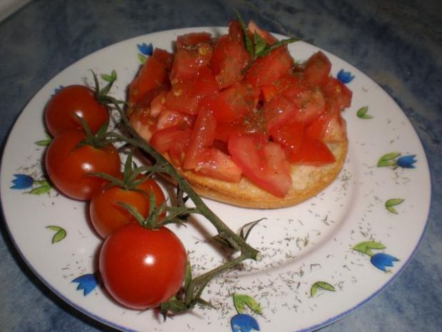 Przepis  kanapki pomidorowo-czosnkowe przepis
