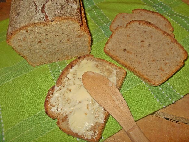 Przepis  chleb z mielonym lnem i cebulą przepis