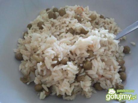 Przepis  ryż na bulionie warzywnym z groszkiem przepis