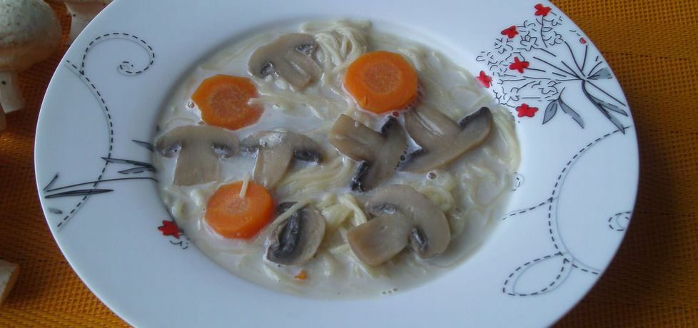 Zupa pieczarkowa z domowym makaronem (autor: katarzyna59 ...