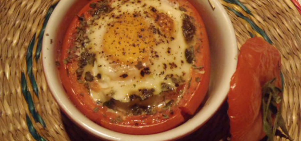 Jajko zapiekane w pomidorze (autor: magula)