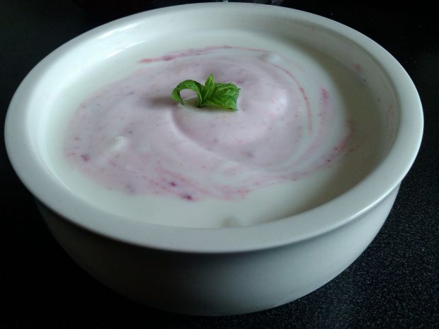 Przepis  malinowy jogurt z siemieniem lnianym przepis