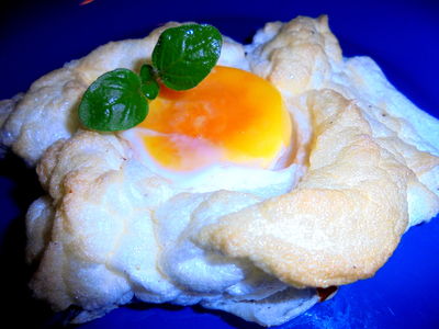 Jajka słoneczko za chmurką