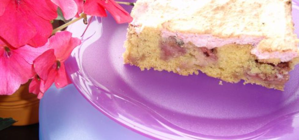 Ciasto truskawkowe z rózową bezą (autor: gosia56 ...