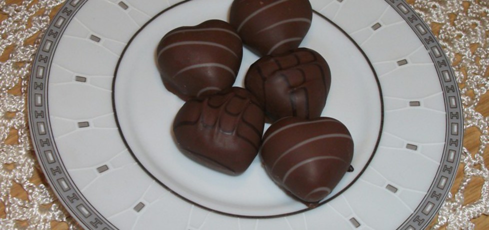 Trufle czekoladowe z orzechami (autor: magdalenamadija ...