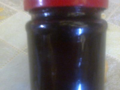 Miodowy sok z czarnego bzu