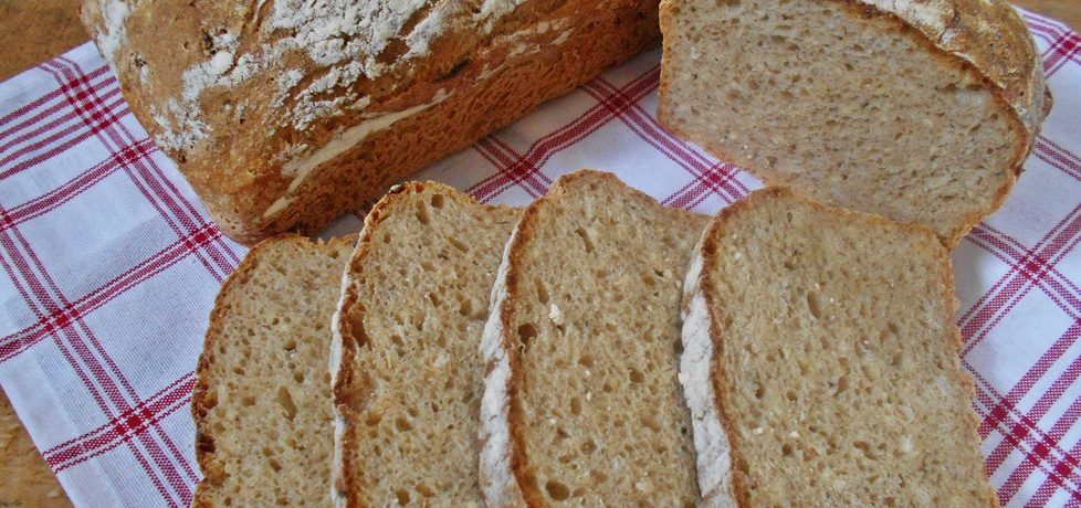Chleb z cukinią i suszoną cebulą w płatkach (autor: beatris ...