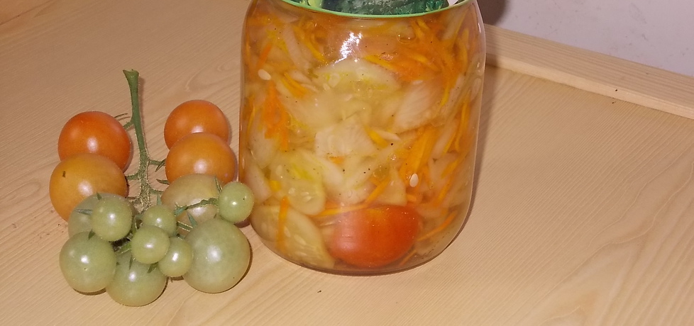 Salatka z ogórków i pomidorków koktajlowych na zime (autor: karol ...