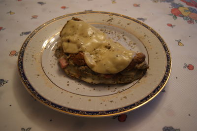 Ziołowy omlet z mozarellą