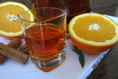 Likier pomarańczowy (liquore all'arancia speziato ...