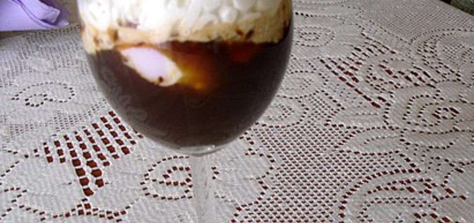 Gazowana kawa z lodami (autor: mysiunia)
