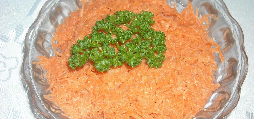 Surówka z marchewki z chrzanem (autor: danuta8)