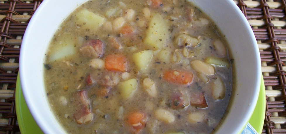 Pożywna zupa fasolowa (autor: migotka28)