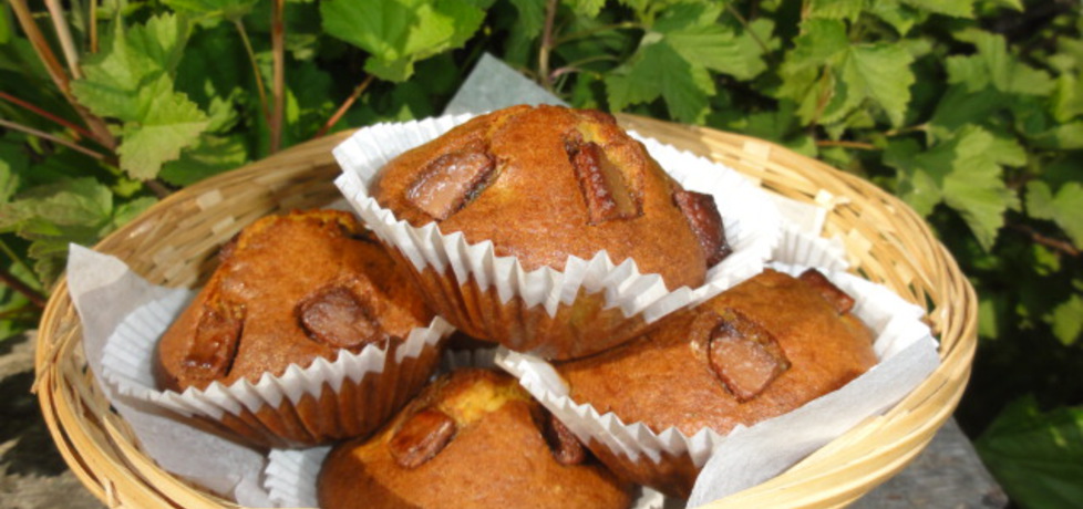 Muffinki z bananami i czekoladą (autor: ilonaalbertos ...
