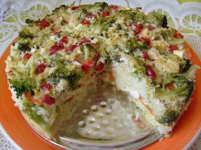 Wytrawny tort z warzywami