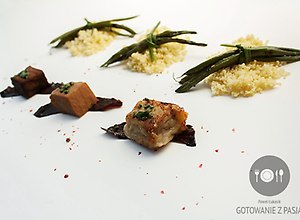 Sałatka z marynowanego tuńczyka w sosie sojowym na trzy sposoby