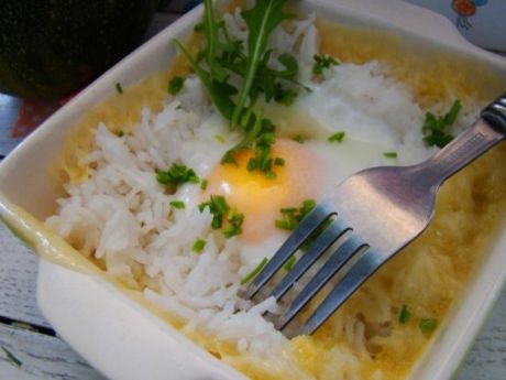 Przepis  zapiekanka z ryżu sera i jajka przepis