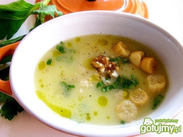 Przepis  zupa krem z selera z serem i orzechami przepis
