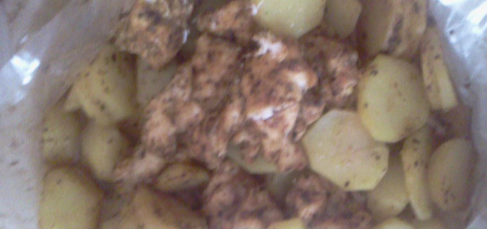 Mięso z piersi kurczaka pieczone z ziemniakami w rękawie (autor ...