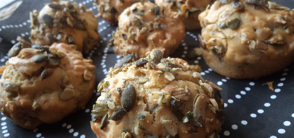 Muffinki wytrawne z pestkami dyni :) (autor: norweska20 ...