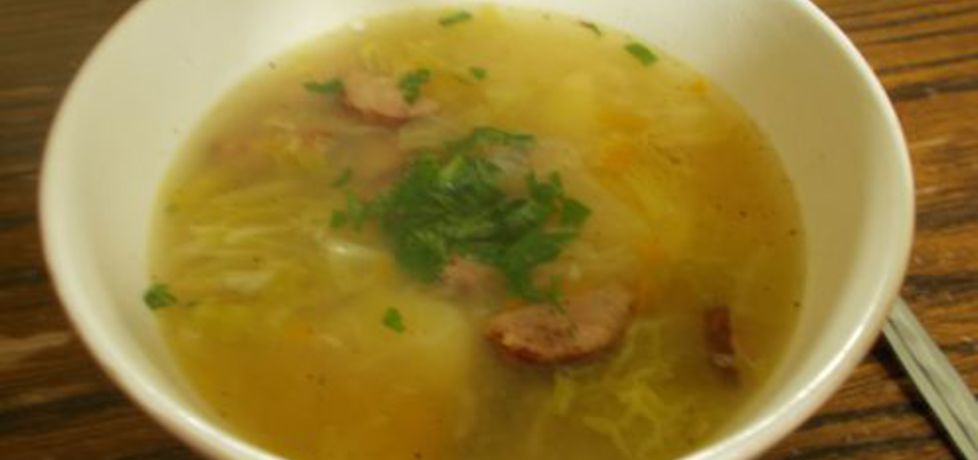 Zupa z kapusty włoskiej i kiełbasy (autor: erym)