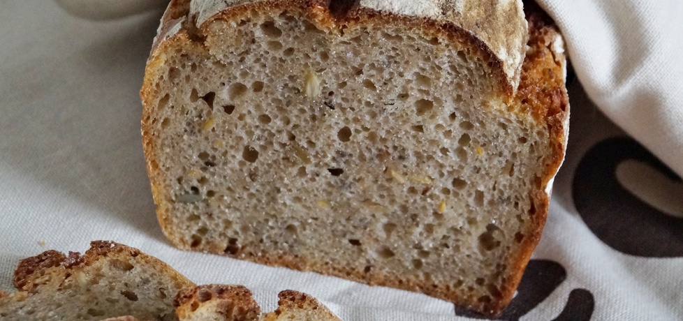 Chleb z serwatką na zakwasie (autor: alexm)