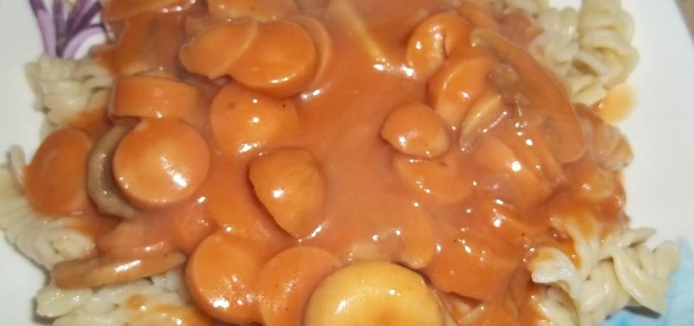 Parówki z pieczarkami w sosie pomidorowym (autor: gosia1988 ...