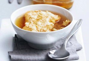 Zupa cebulowa  prosty przepis i składniki