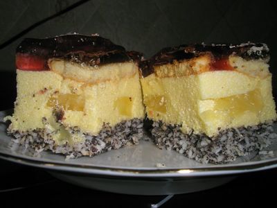 Ciasto makowe z kokosem i ananasami