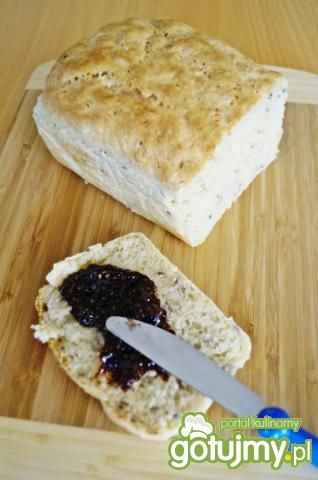 Przepis  łatwy chleb tostowy z ziarnami przepis