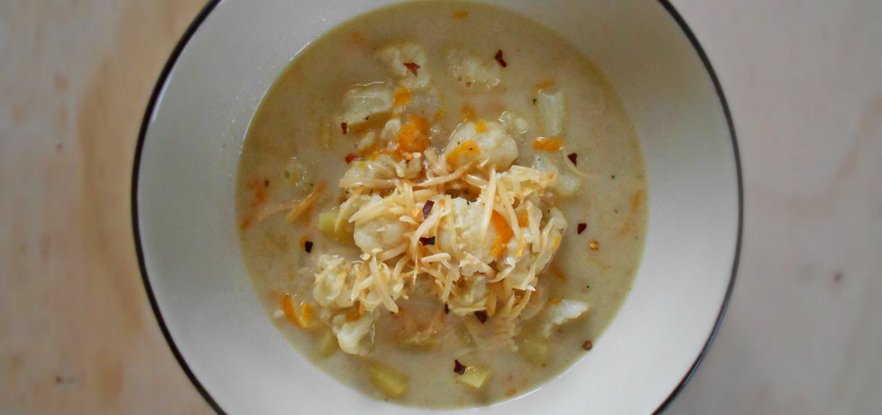 Zupa kalafiorowa z serem (autor: ewa-wojtaszko)