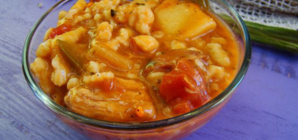 Syta zupa gulaszowa z kluskami i ziemniakami (autor: iwa643 ...