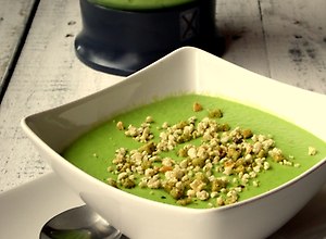 Zupa krem z zielonego groszku  przepis blogera