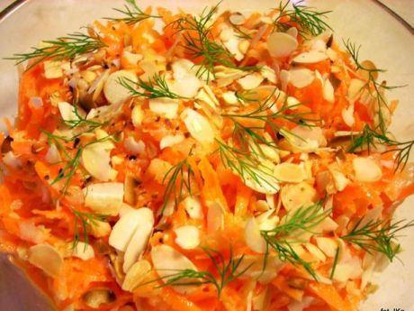 Przepis  surówka z marchewki i gruszek przepis