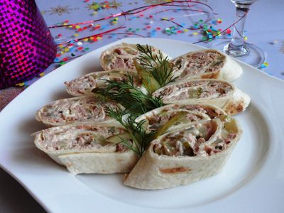 Przystawka z tortilli z tuńczykiem
