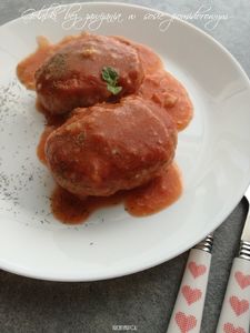Gołąbki bez zawijania w sosie pomidorowym
