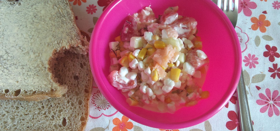 Śniadaniowa sałatka z łososiem (autor: alexm)